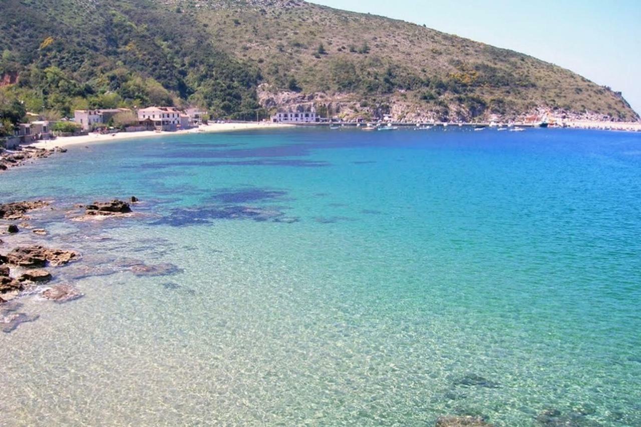 L'antica Torre Del Porto Holiday home