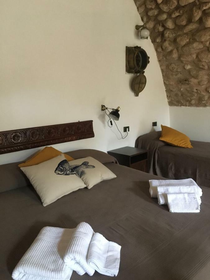 L'antica Torre Del Porto Holiday home *